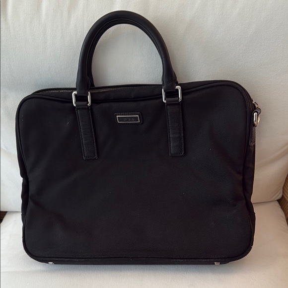 Tumi Black Briefcase with Sleek Design